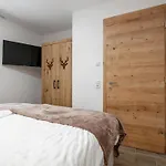 Tauernlodge Eben D3 *