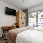 Tauernlodge Eben D3 * Эбен (Понгау)