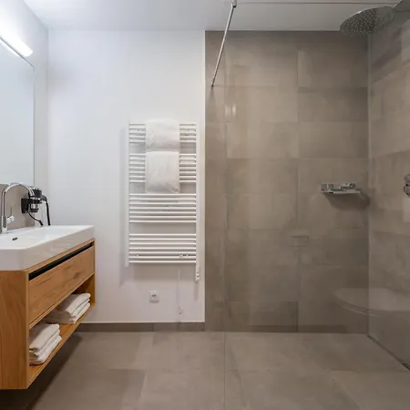 木屋 Tauernlodge Eben D3 *