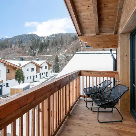 Dağ evi Tauernlodge Eben D3