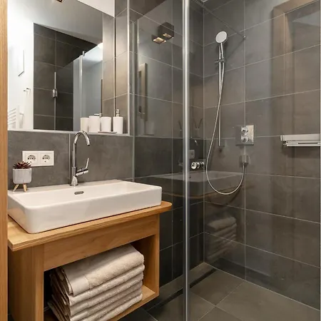 Tauernlodge Eben D3 *